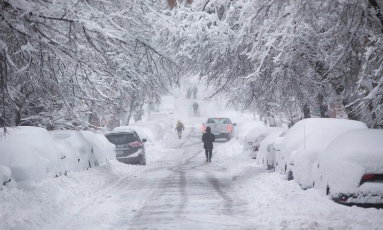 20210202-snowstorm-snowfall-snow-new_york_city-AFP