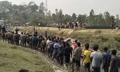 Another 63 Myanmar border guards cross into Bangladesh