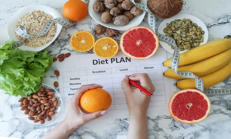 healthy-lifestyle-diet-male-nutrition-concept-dieting-week-plan-man-hands-close-up-young-woman-writing-diet-plan-fresh-products-182053027